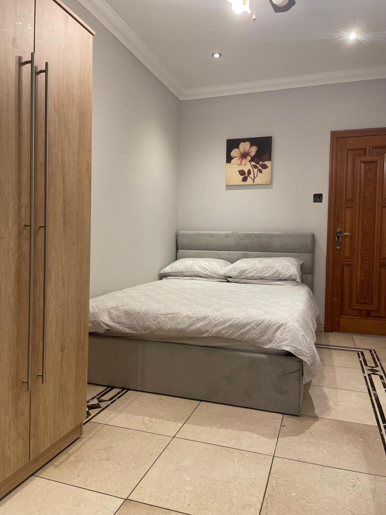 North London Studio Apartment Εξωτερικό φωτογραφία